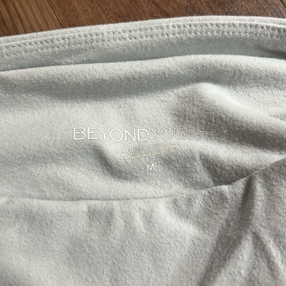 beyond yoga leggings - Picture 3 of 4